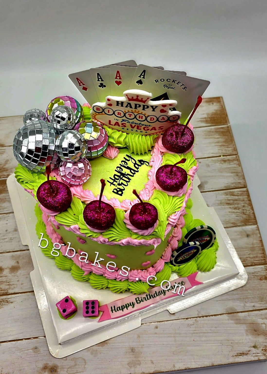 Lucky 28 Vegas cake